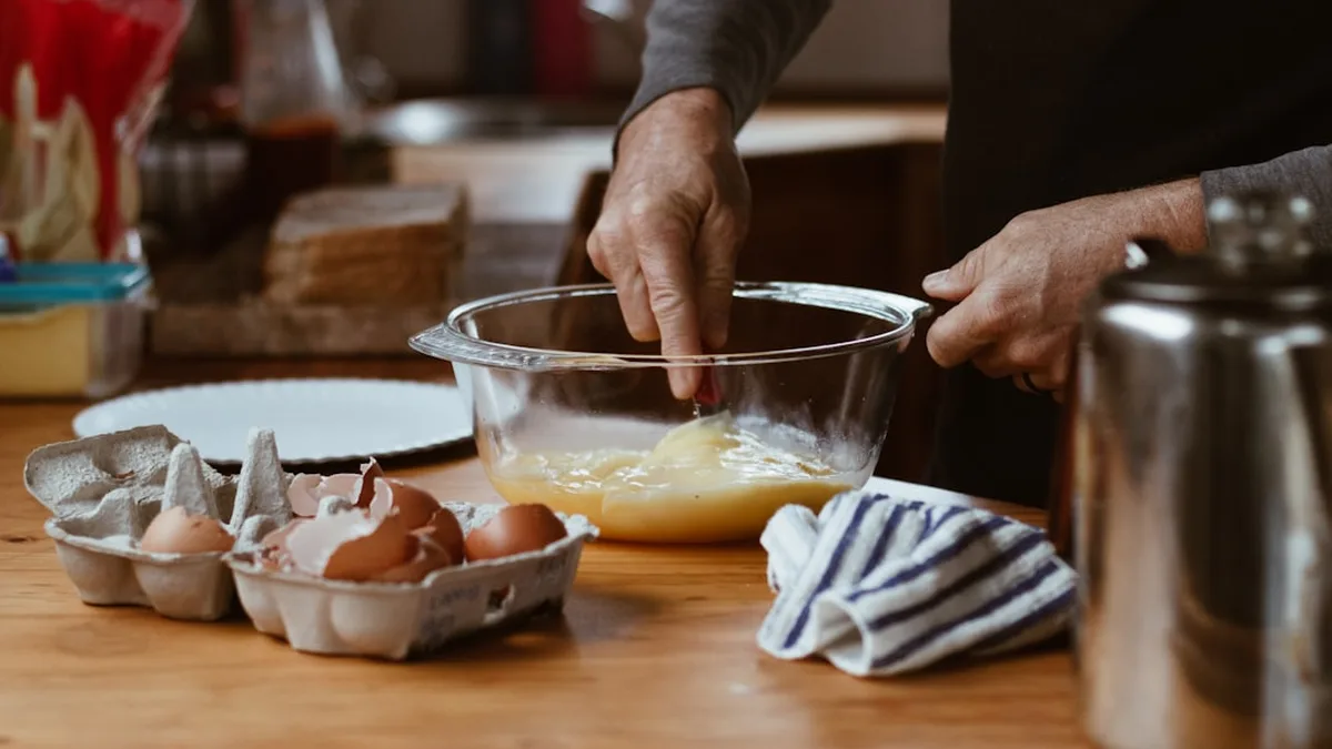 Gâteau au yaourt : la recette de base et 6 variantes